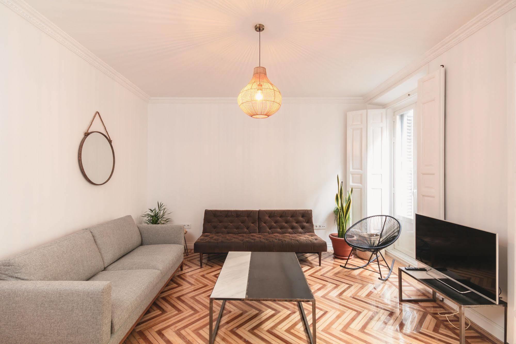 Apartmán Fuencarral Madrid Exteriér fotografie