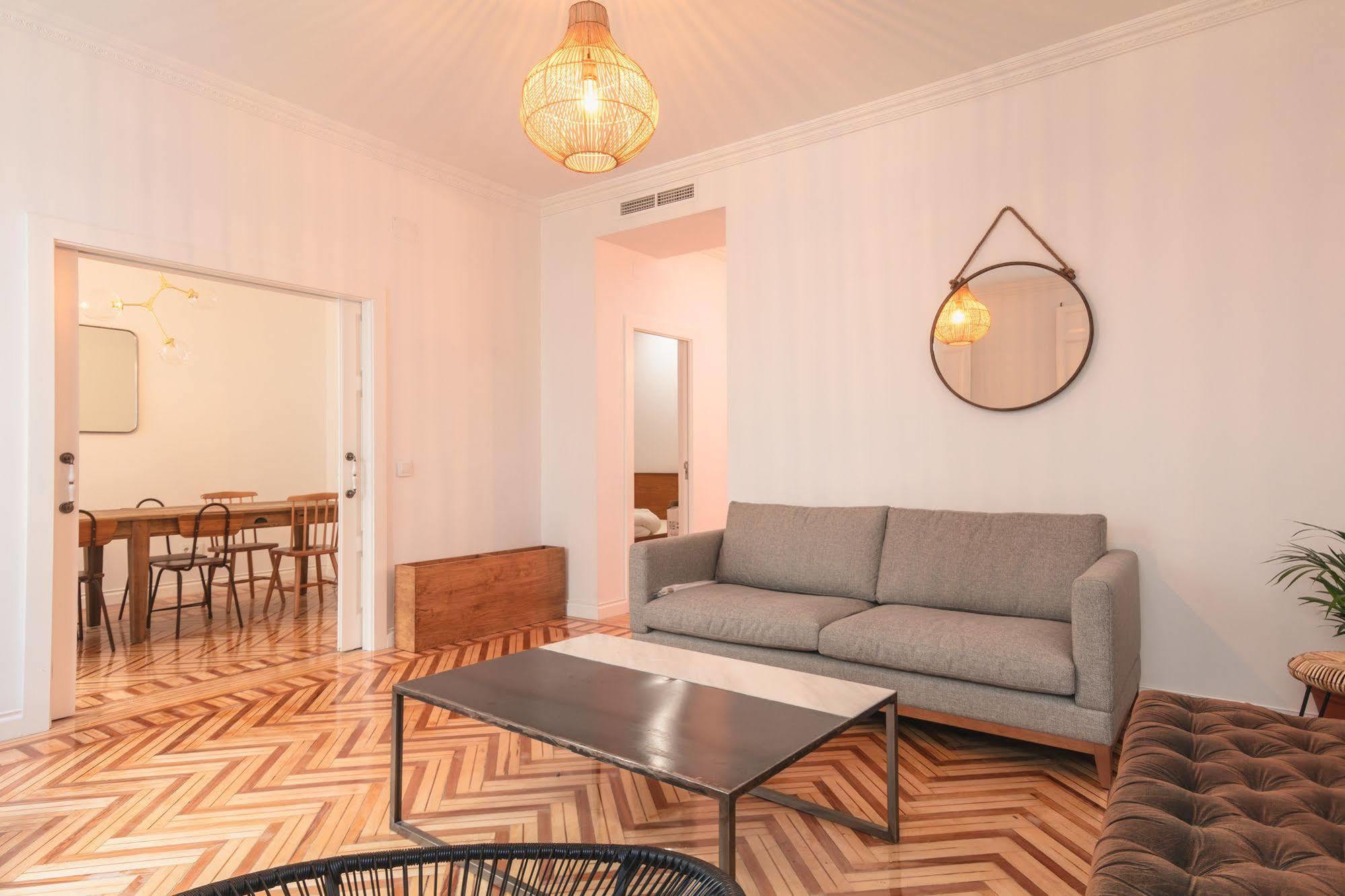 Apartmán Fuencarral Madrid Exteriér fotografie