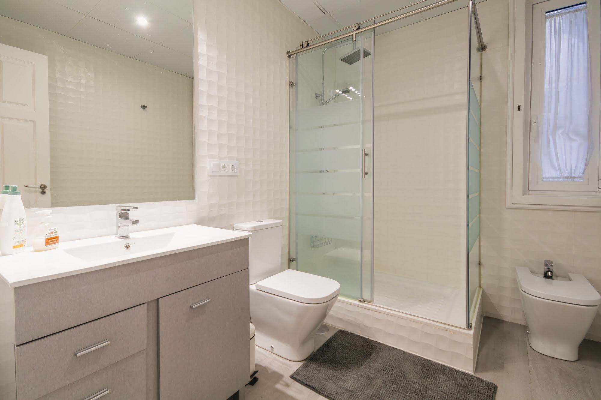Apartmán Fuencarral Madrid Exteriér fotografie