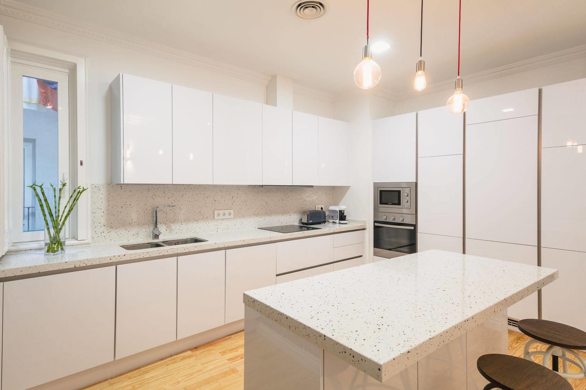 Apartmán Fuencarral Madrid Exteriér fotografie